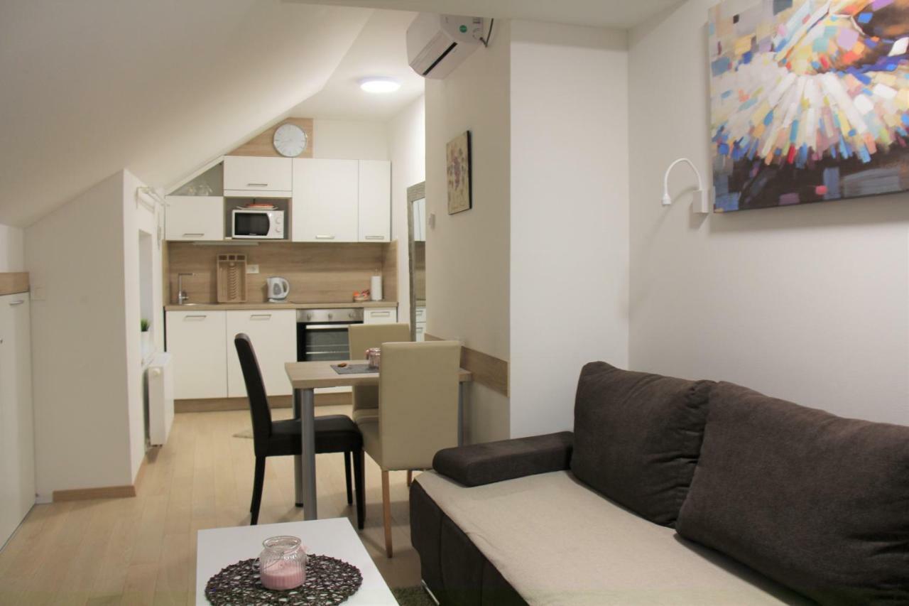 Apartments Borna 2 Zagreb Exterior photo